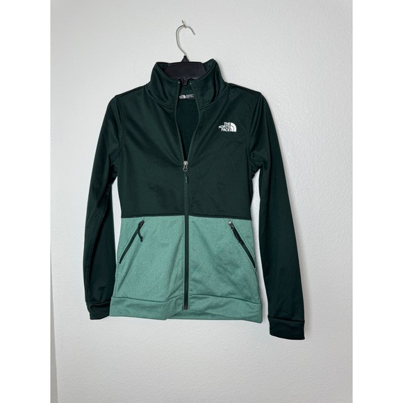 The North Face Jackets & Blazers - Northface women’s full zip jacket